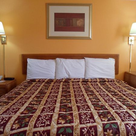 Rodeway Inn & Suites Austin Exterior foto