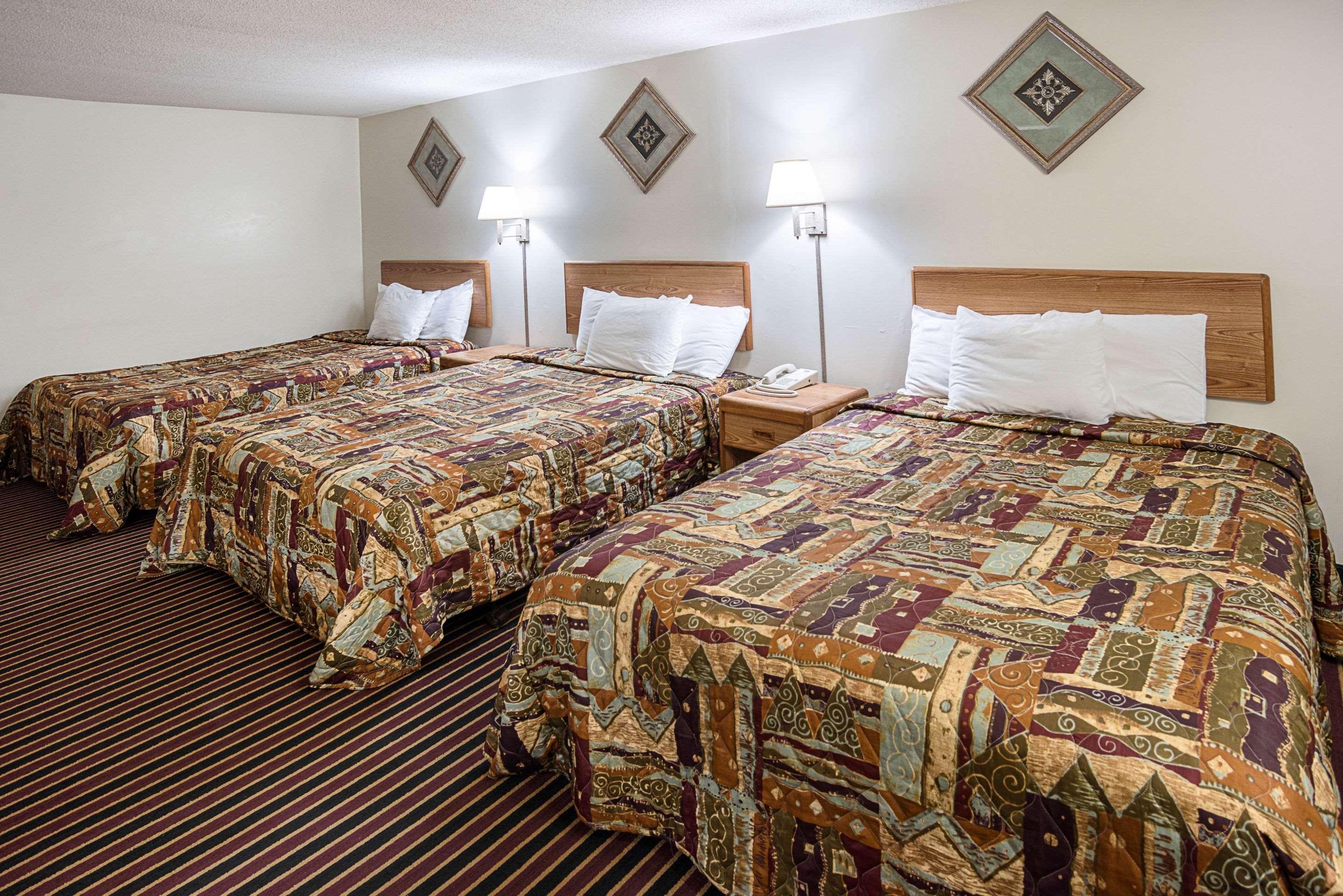 Rodeway Inn & Suites Austin Exterior foto